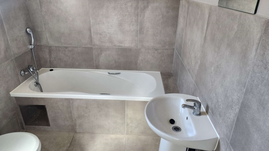 To Let 3 Bedroom Property for Rent in Rustenburg North West